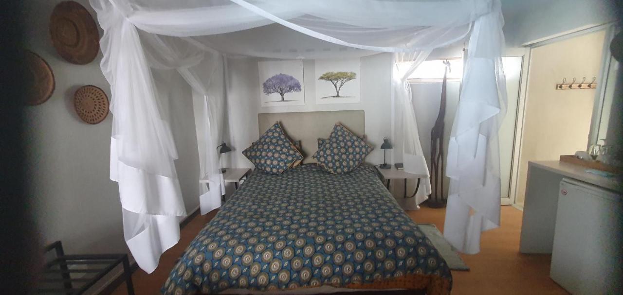 Vondelhof Guesthouse 빈트후크 외부 사진